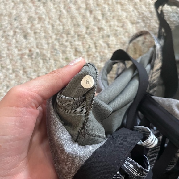 LULULEMON tank top. Size 6. Neat details on front and back! Lulu logo. Dot - Picture 3 of 8